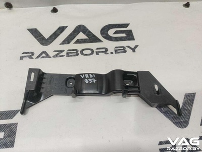 4L0858847 Обшивка стойки центральной левой Audi Q7 4L 2007