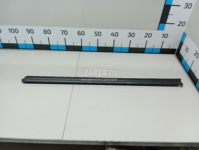 5N08374795AP Уплотнитель (внутри) VAG Tiguan (2007 - 2011)