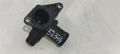 06B121133D Фланец (тройник) системы охлаждения Audi A3 1999 ,06B121132D, AWT, ALT