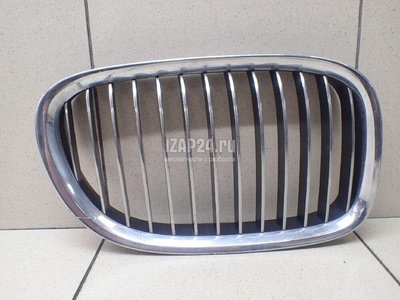 51117295298 Решетка радиатора правая BMW 7-serie F01/F02 (2008 - 2015)