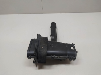 960150068R Воздухозаборник (внутри) Renault Duster 2012