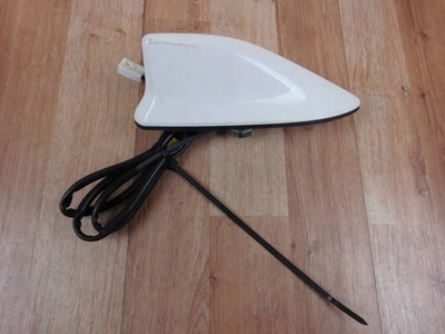 8630002510 toyota auris ii антенна крыши gps плавник rekina