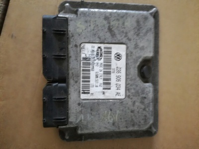 036906034AE skoda fabia i 1.4 16v блок управления двигателя