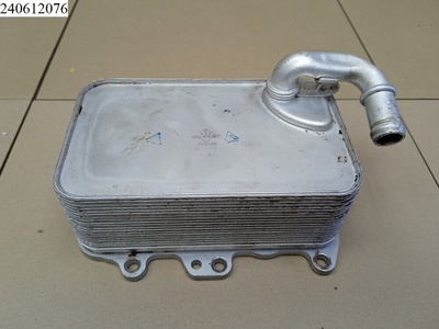 31272 Радиатор маслянный АКПП NRF Touareg 2010-2018 Volkswagen,Crafter 2006-2016 Volkswagen,Q7 [4L] 2005-2015 Audi,Q5 2008-2017 Audi,Allroad quattro 2012-2019 Audi,A8 4H 2011-2017 Audi,A7 (4GA) 2011-2018 Au