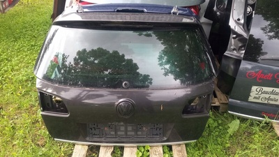 Крышка багажника Volkswagen Passat B6 универсальная купить в Санкт-Петербурге по цене 13809 руб. Z38804812 - iZAP24