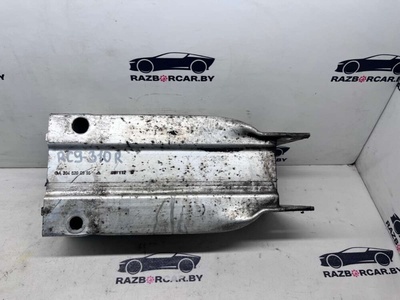 A2046200995 Кронштейн крепления бампера переднего Mercedes C W204 2009 , 2046200995