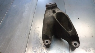8K0199307BM Кронштейн двигателя Audi A4 B8/8K 2009 ,CDH