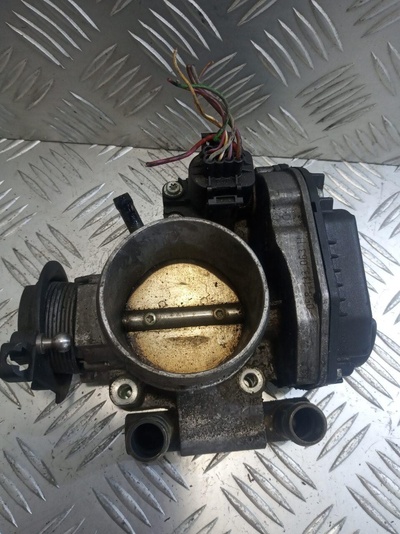 058133063H Заслонка дроссельная Audi A4 B5 1994-1999 1997
