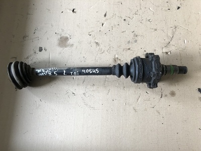 8D0407271EK Привод левый пассат Б5 Volkswagen