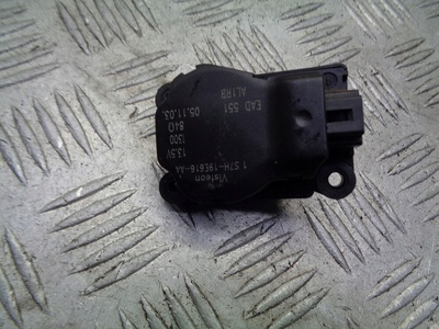 1S7H19E616AA моторчик обогревателя focus mk1 1s7h - 19e616 - aa