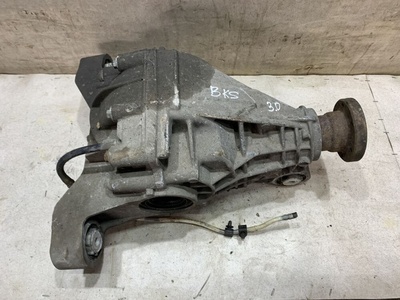 0AB525015C Задний редуктор vw Touareg 1