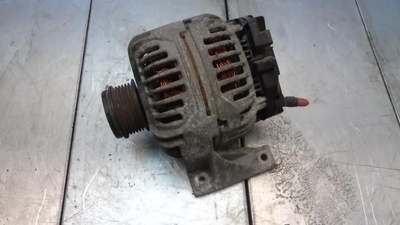 8676498 Генератор Volvo S60 1 поколение 2002 , 0124525029, D5244T