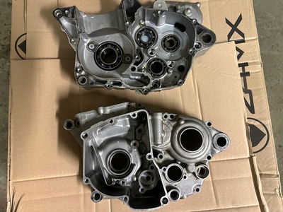 Suzuki rmz 250 2013 kartery двигатель połówki