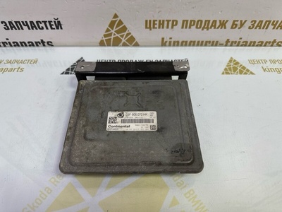 03F906070HK Блок управления двигателем Skoda Fabia 2 5J2 Рестайлинг 2013