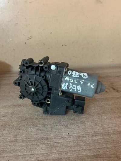 4B0959801B Моторчик стеклоподъемника A6 C5 задний левый Audi