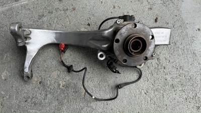 4B3407258D audi s6 c5 v8 4b3 направляющие ступица подшипник правый