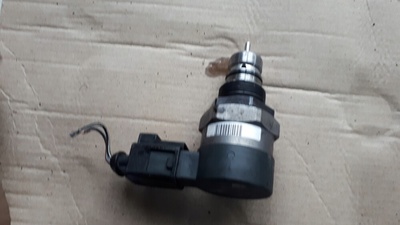 057130764H q5 8r датчик давления топлива 3.0 tdi a4 b8 a5
