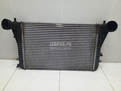 3C0145805R Интеркулер VAG A3 [8PA] Sportback (2004 - 2013)