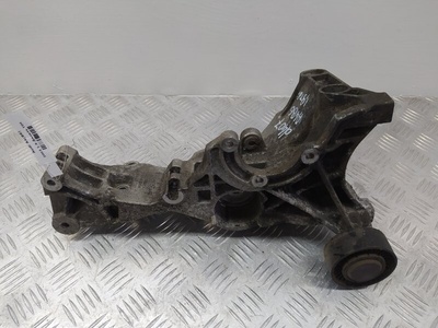 03G903139B Кронштейн генератора Audi A4(B6) 2003