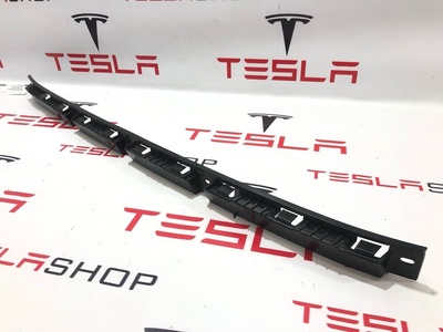 103484400C кронштейн крепления бампера заднего Tesla Model X 2019 1034844-00-C