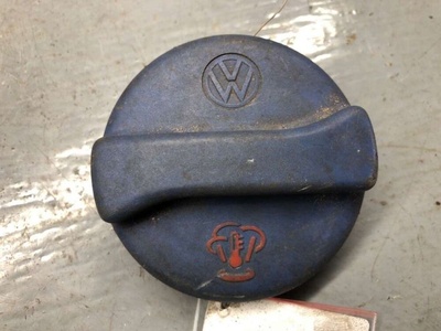 1H0121321C Пробка расширительного бачка Volkswagen Vento 1998