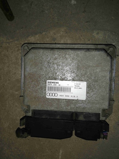 06a906019d Блок управления двигателем (ДВС) Audi A3 1997