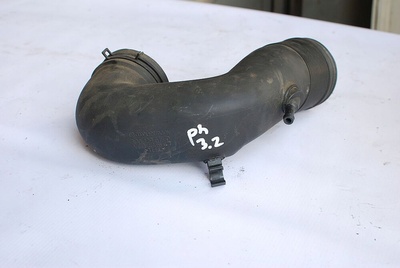3D0129615P трубки впуска воздушный phaeton 3.2 v6