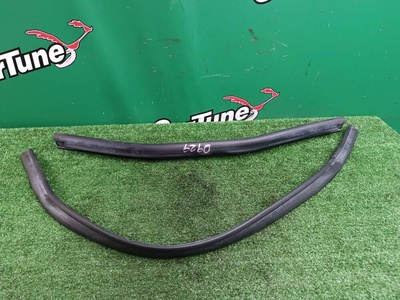 51767239146 Уплотнители капота BMW 1 F20 2011 , 51767239145