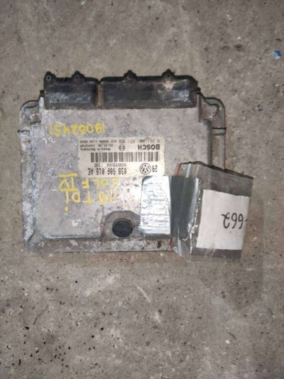 038906018ae Блок управления двигателем Audi A3 8L 2000