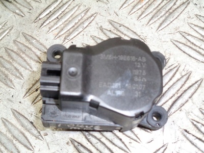 3M5H19E616AB моторчик обогревателя focus mk2 3m5h - 19e616 - ab