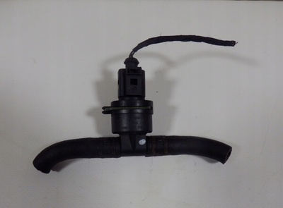 038906081B volkswagen oe 038 906 081b датчик , температура топлива