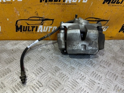 4773006320 Суппорт тормозной Перед. Toyota Camry 70 2018