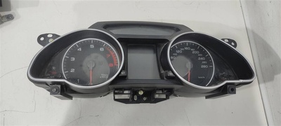 8T0920931 Щиток приборов (приборная панель) Audi A5 2009 ,,