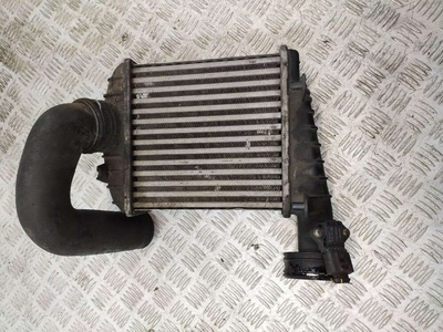 3b0145805j Интеркулер Volkswagen Passat B5 2002