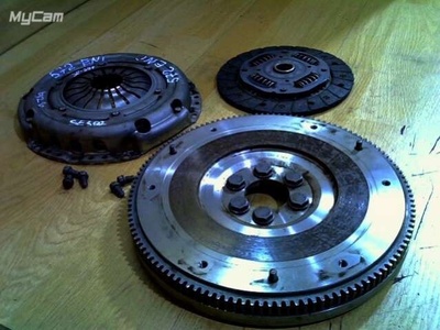 03D141031A Комплект сцепления Skoda Fabia 2 2009