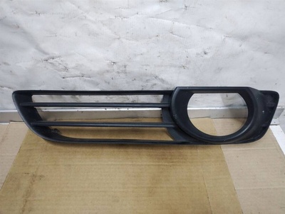 4L0807675 Рамка фары противотуманной левой Audi Q7 4L 2008