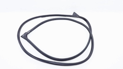 KD5358760D Уплотнитель двери Mazda CX-5 KE 2011