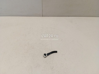 1J0955875P Штуцер VAG Q7 [4M] 2015