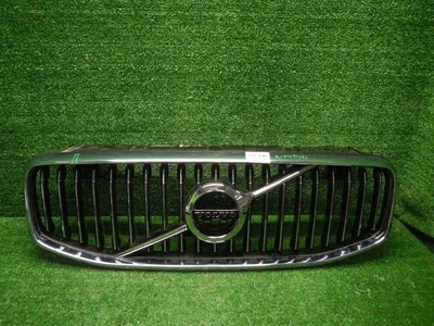 31425535 Решетка радиатора Volvo XC60 2 (2017-2021) Volvo Параметр: Модель 2017