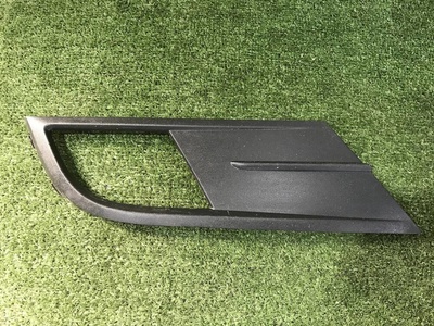 5C6853665E9B9 Накладка ПТФ левая Vw Jetta 6 (2014-2018)