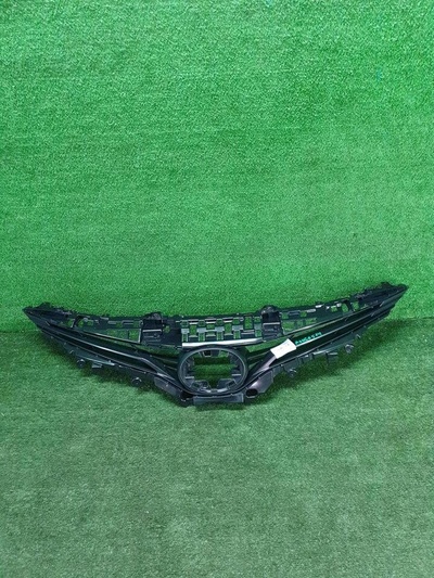5310133620 Решетка радиатора Toyota Camry Xv70 (2020-Н.В.)