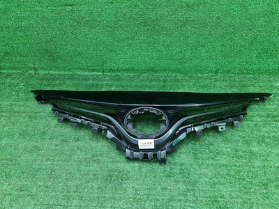 5310133410 Решетка радиатора Toyota Camry 8 Xv70 (2017-2021)