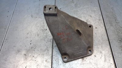 4B0199307C Кронштейн двигателя Audi A6 C5/4B 2000