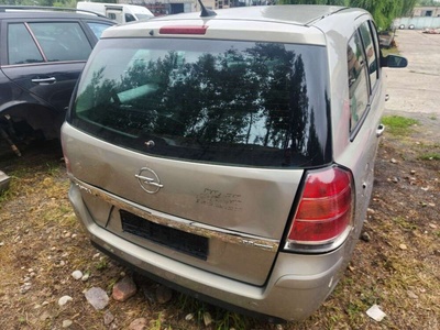 Бак топливный Opel Zafira B 2007