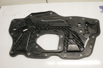 1Q0837755 płyta drzwi prawa VW Scirocco