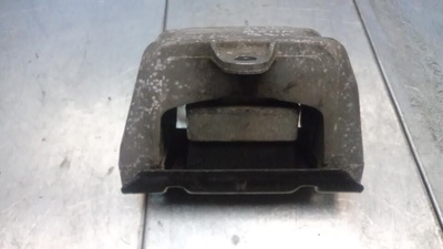1J0199555AJ Подушка крепления КПП Audi A3 8L 1999