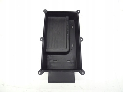 8W0864981B зарядное устройство индукционная бардачёк audi a4 b9