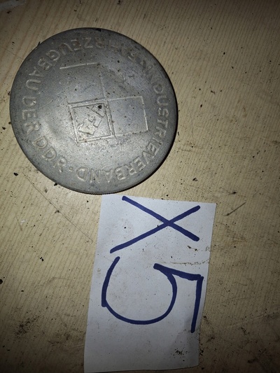 07544 zakrętka , korek wlewu mz etz 150 , mz ts 150 и т. д. оригинал ddr