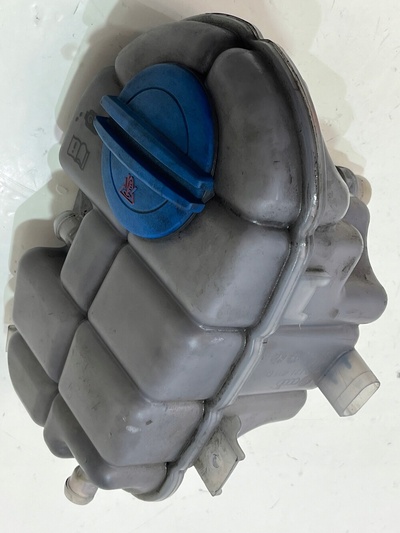 4G0121403D | 68475634065313 бачёк расширительный audi a7 c7 3.0tfsi 4g0121403d