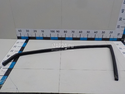 7701473081 Уплотнитель стекла двери Renault Scenic RX4 (2000 - 2003)